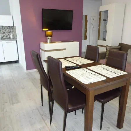Apartament Fantazja Hotel *